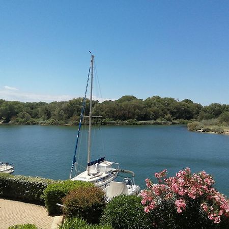 Vue Lagune Et Bateaux A 100M De La Plage Сен-Сіпріян Екстер'єр фото